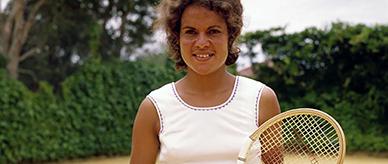 Evonne Goolagong on a tennis court