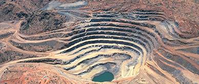 Aerial view of Mary Kathleen uranium mine.