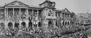 The first Anzac Day parade in Brisbane.